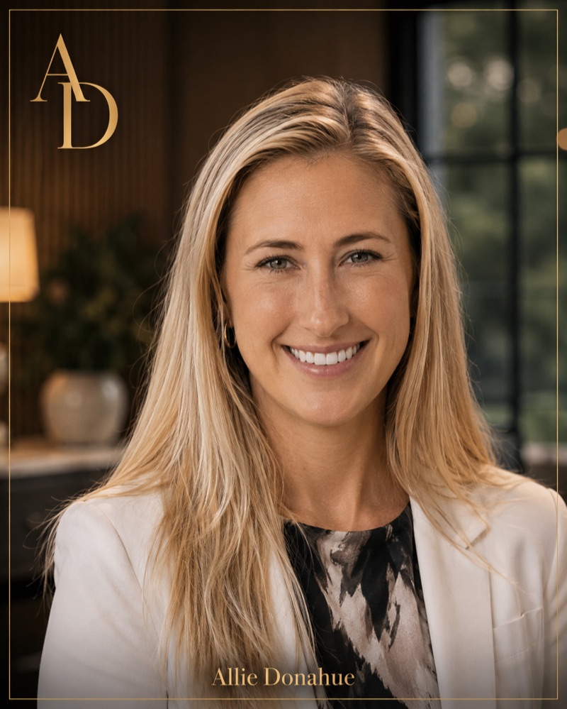 Aine Donahue, Client Manager