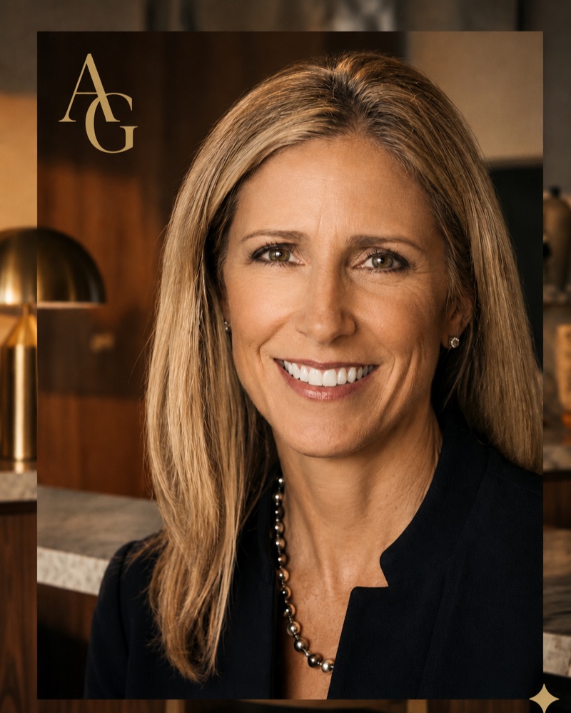 Anna Glover, Client Manager